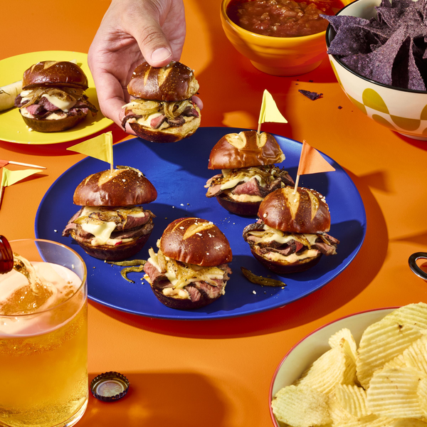 King's Hawaiian Pretzel Slider Buns 9Ct | Hy-Vee Aisles Online