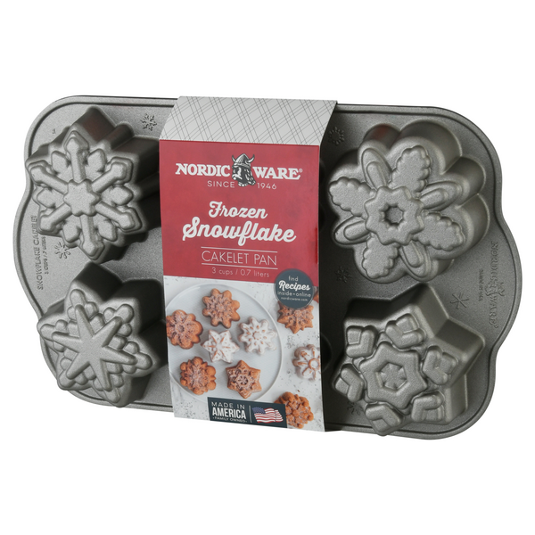  Nordic Ware Disney Frozen 2 Snowflake Pancake Pan, 3